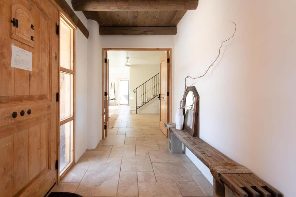 Renovated Lodge - Room 1 With Pool Access Джошуа-Три Экстерьер фото